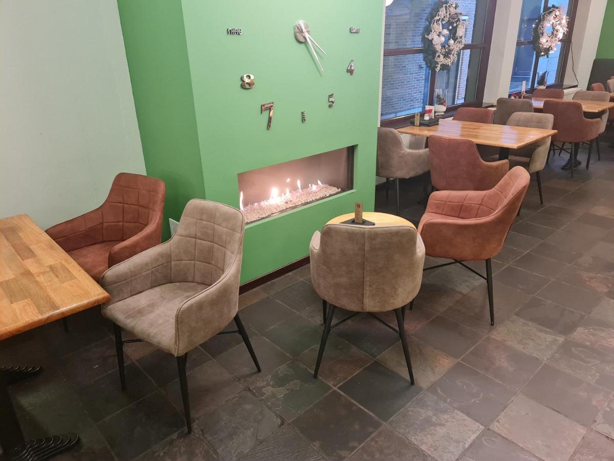 Hotel Ambiotel Тонгерен Экстерьер фото