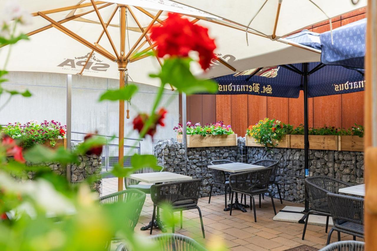 Hotel Ambiotel Тонгерен Экстерьер фото