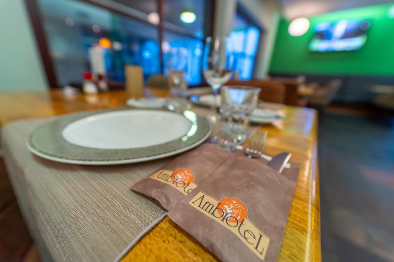 Hotel Ambiotel Тонгерен Экстерьер фото