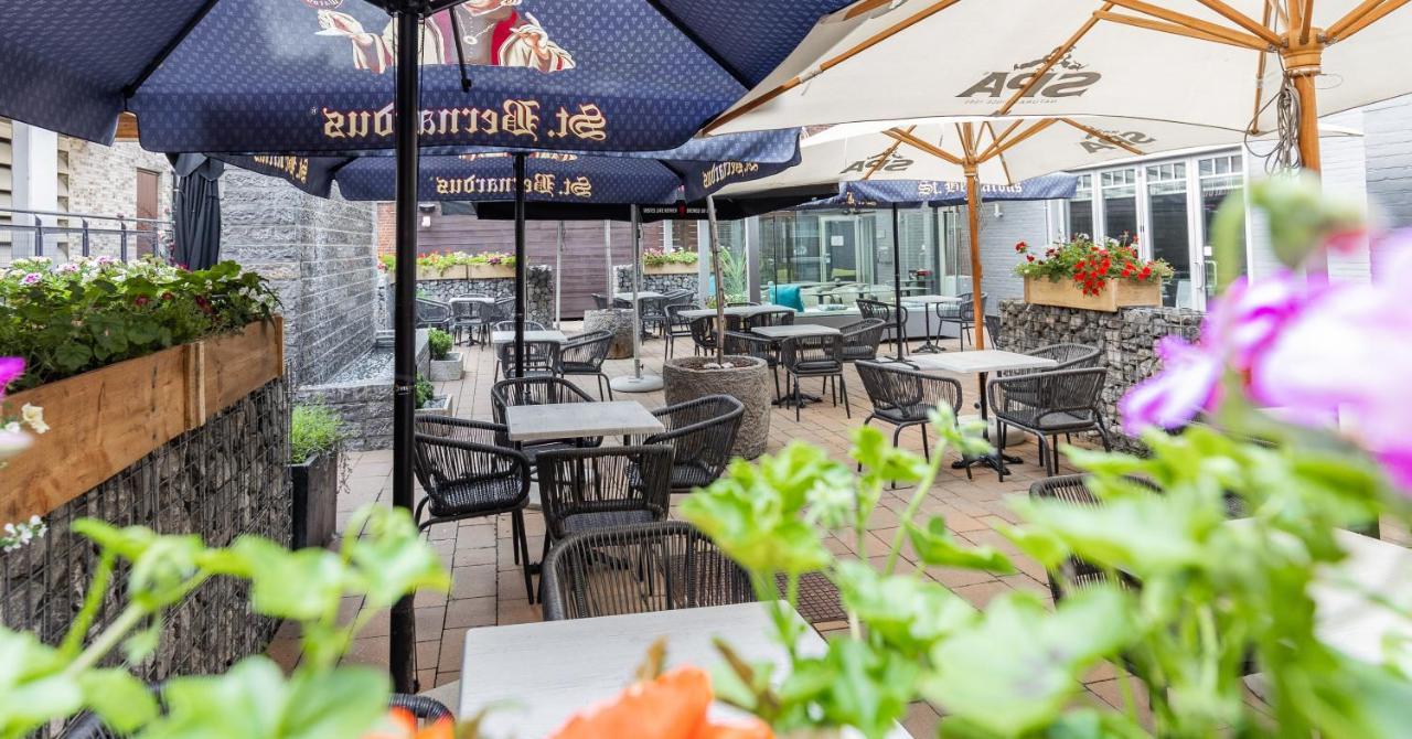Hotel Ambiotel Тонгерен Экстерьер фото